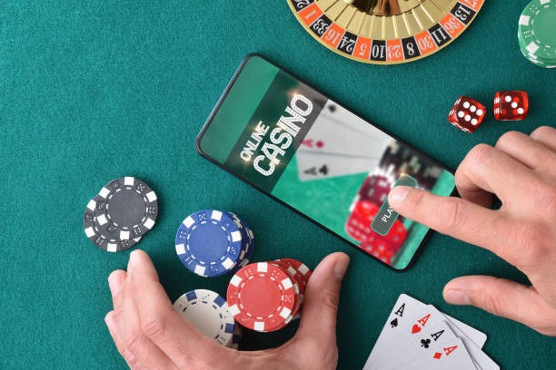 Mobile app interface showing poker table selection on bravompo login